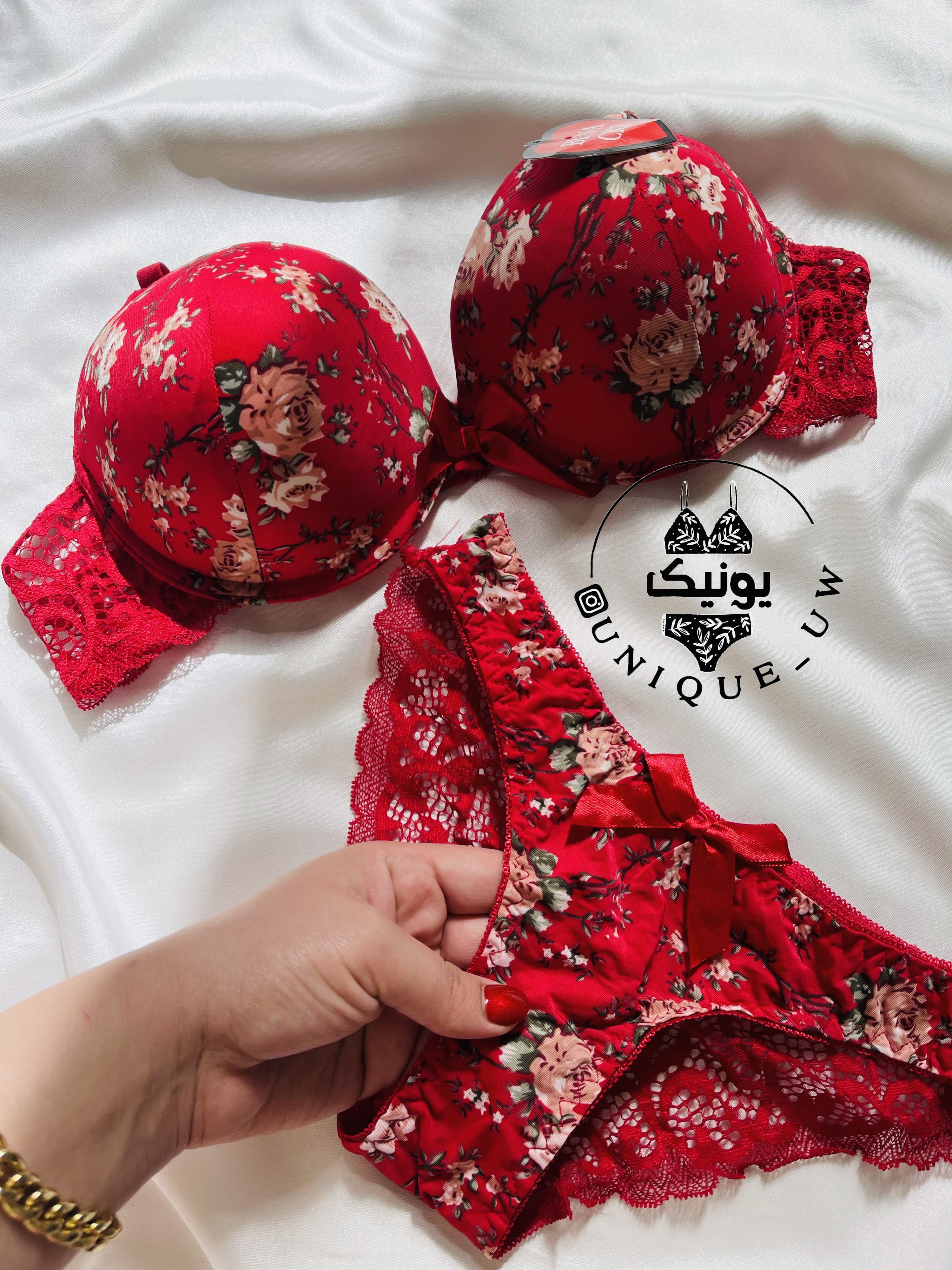 ست شورت و سوتین اسفنجی